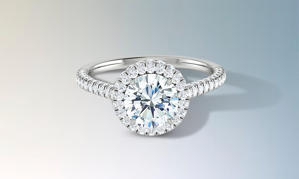 A few ways to make your engagement ring look bigger